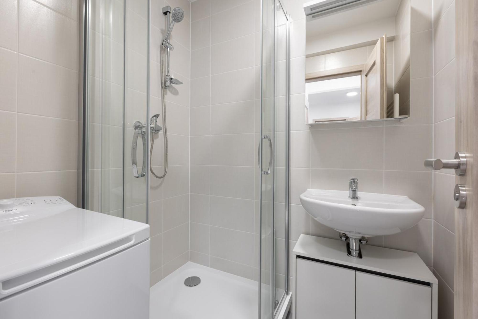 2 Bedroom With A Terrace Near The Metro Apartmán Praha